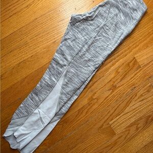 Lululemon Athletica Heathered Gray crops